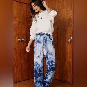 CLOTH & STONE ANTHROPOLOGIE Venice Wide Leg Pants + Belt‎ XS Blue Tie-Dye Tencel